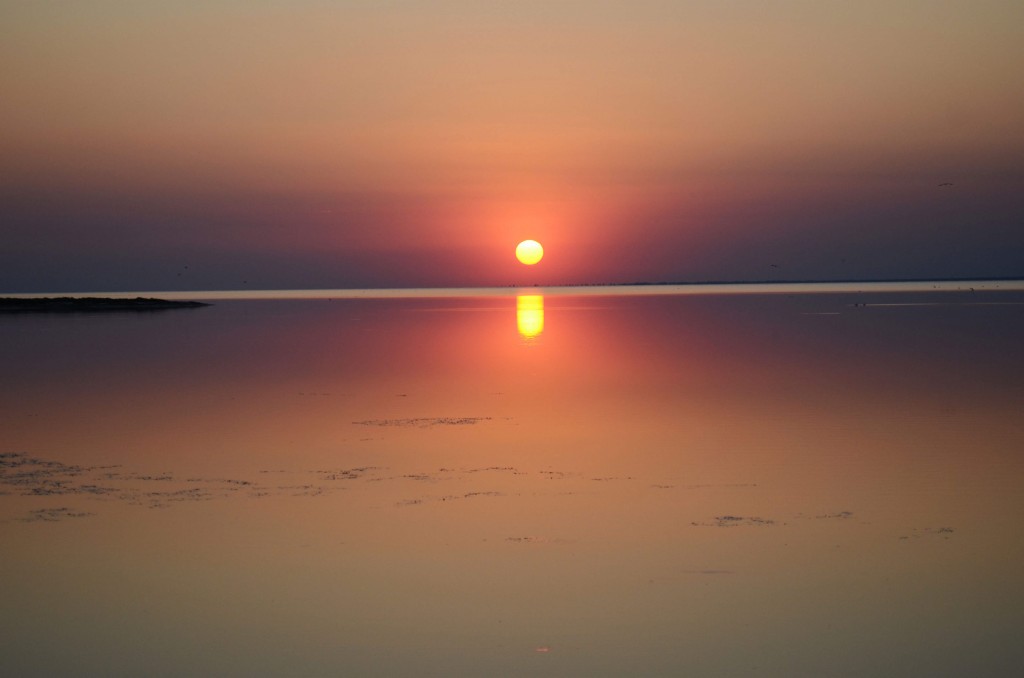 Закат на полуострове Бирючий (Херсонская область)