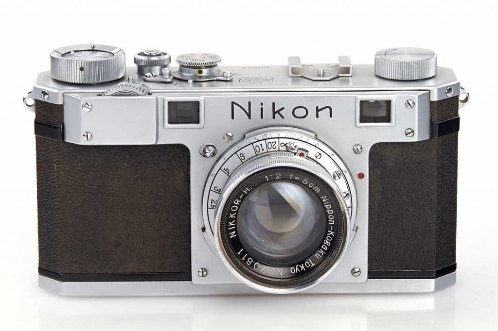 nikon